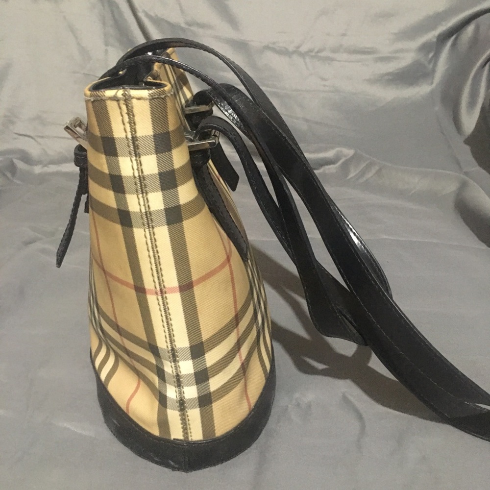 Very good condition vintage original Burberry purse - Picture 5 of 5
